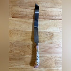 Elegant Floral Cake Knife with Gold and Pink Handle